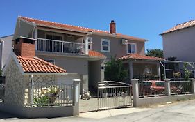 Guest House Karlo